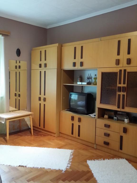 Apartamento Boris Apartman Gyula Exterior foto